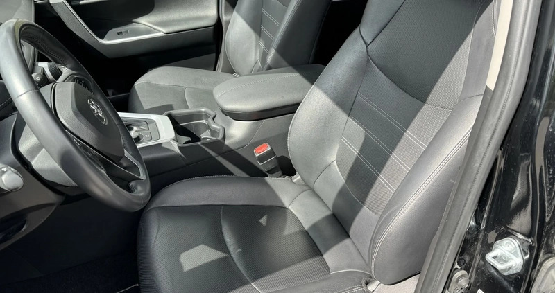 Toyota RAV4 cena 139900 przebieg: 85022, rok produkcji 2019 z Nowa Ruda małe 326